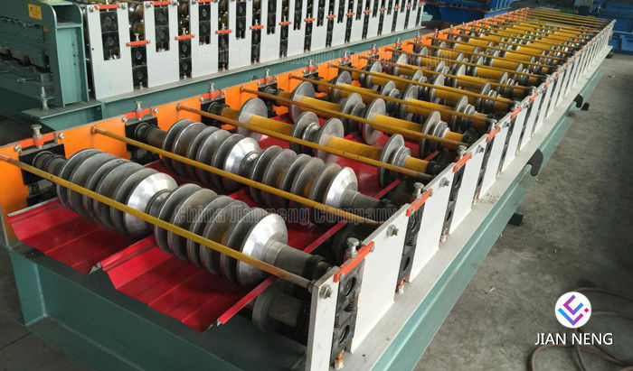 Het aangepaste Broodje dat van het Metaaldak Machine, Kleur vormt Met een laag bedekt Oppervlaktedak dat Machine vormt