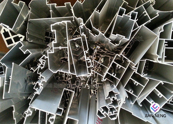 Uitgedreven Aluminiumprofiel voor Glas, het Kaderprofiel van de Aluminiumdeur met Poeder Met een laag bedekte Oppervlakte