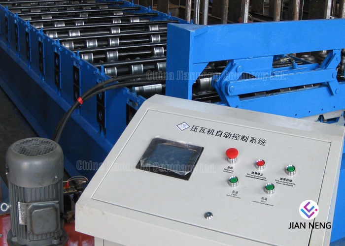 380V muurcomité Broodje die Machine, GI PPGI Staalprofiel vormen die Machinehoge snelheid maken